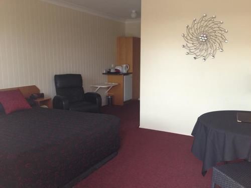 Raintree 3* Biloela